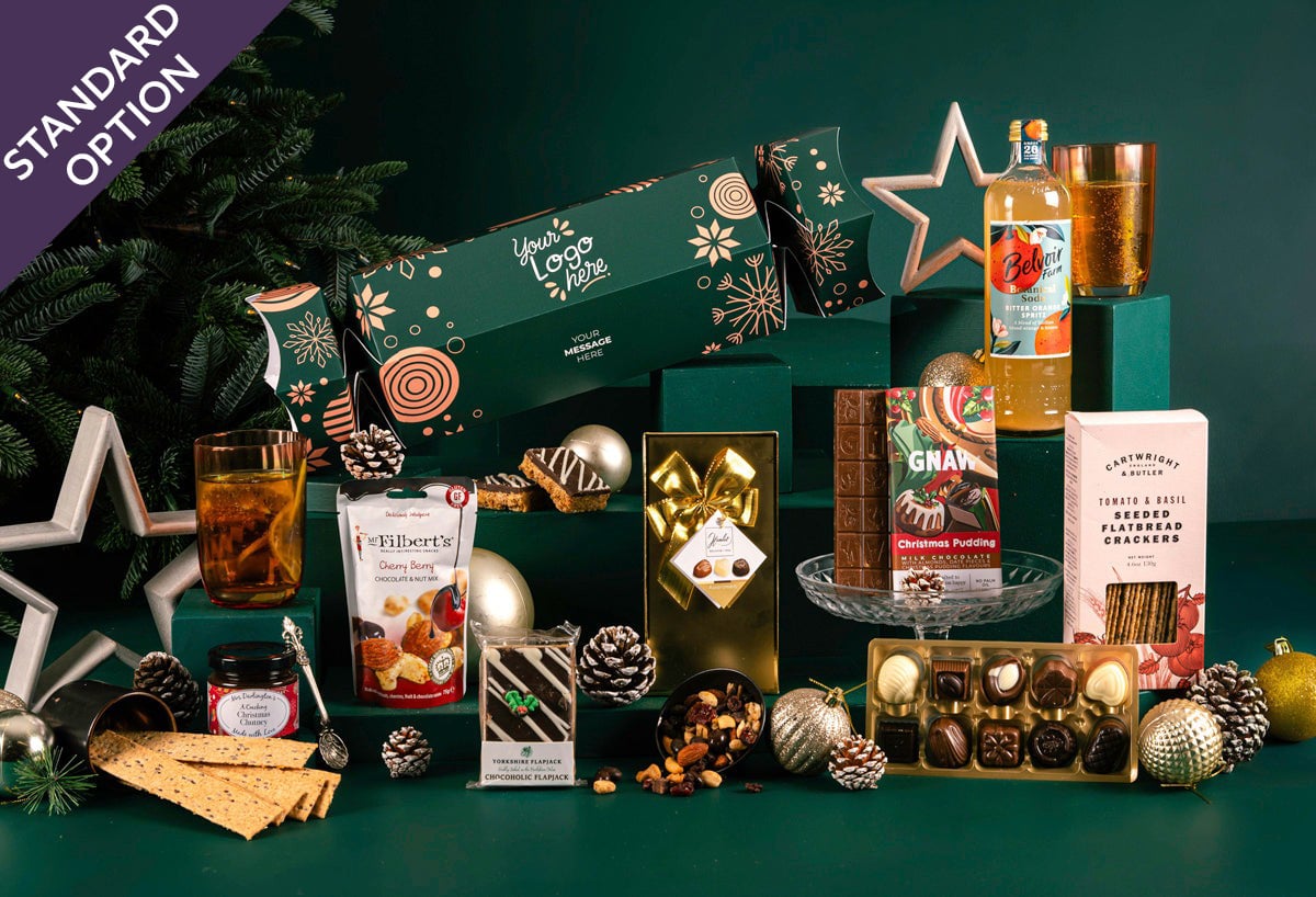 The_Christmas_Cracker_hamper_wit_b